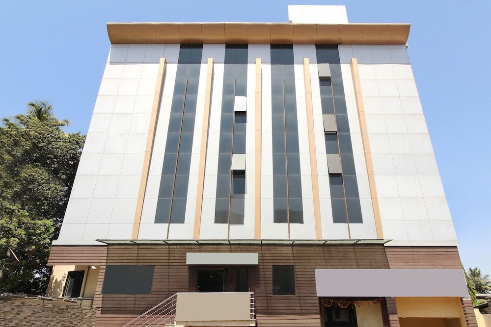 undefined OYO 30537 Hotel Megharaj 6
