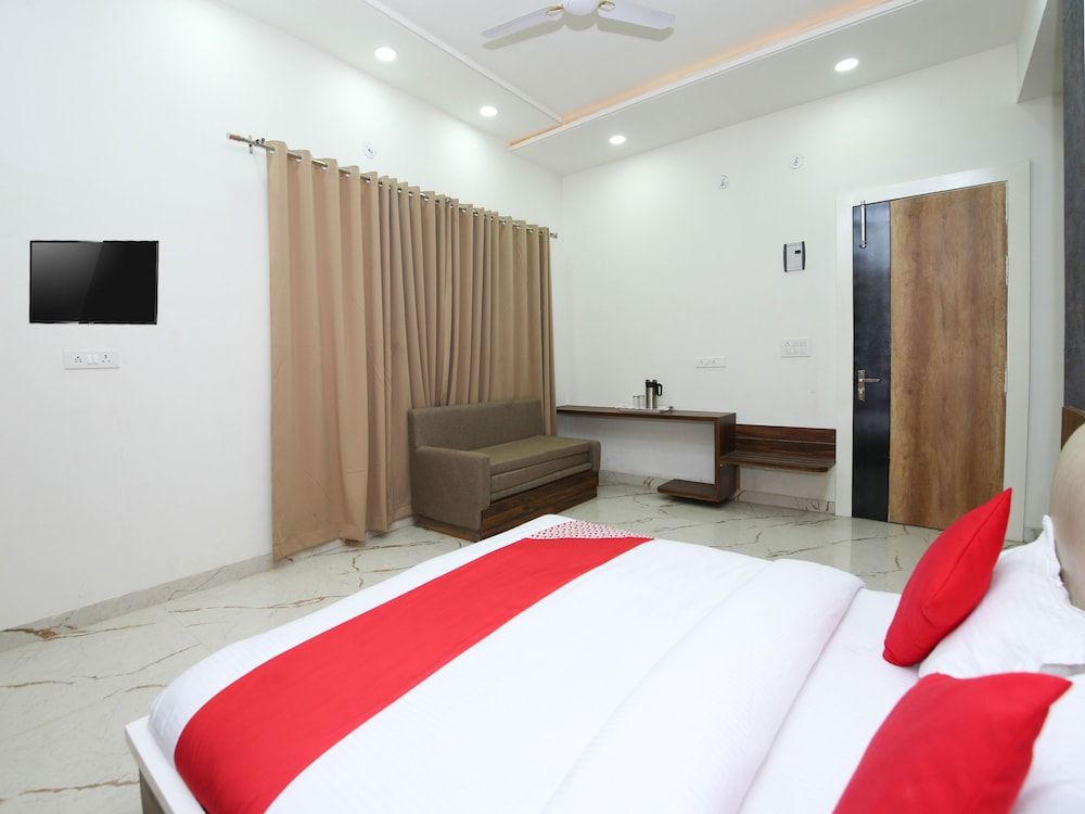 OYO 16730 Sea World Water Park Double or Twin Room 10