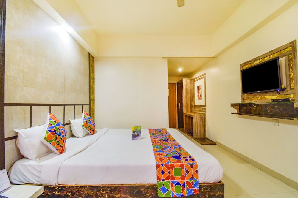FabHotel Prestige Princess Deluxe Room, 1 Double Bed 5