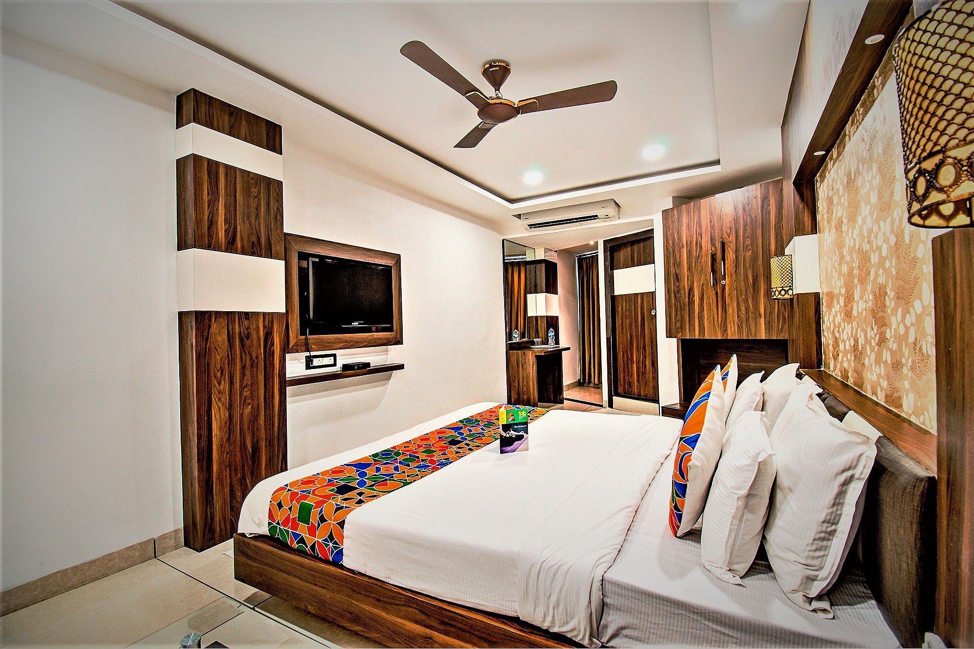 FabHotel Rajnandani Residency Deluxe Room 2