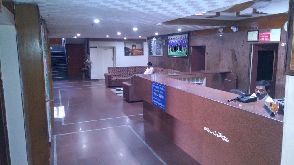 undefined Hotel Sapthagiri Balla 2