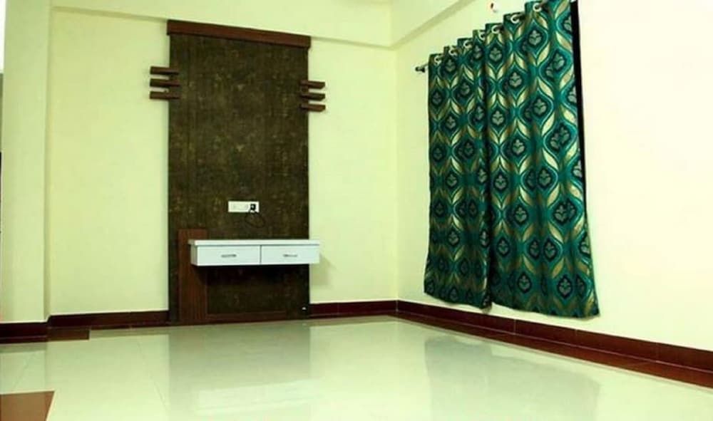 undefined Hotel Lotus Grand 2