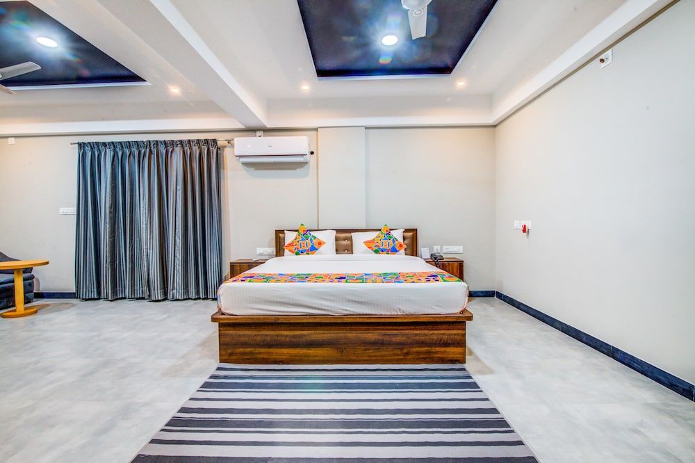 FabHotel Prime Abion Executive Room, 1 Queen Bed, Non Smoking 3