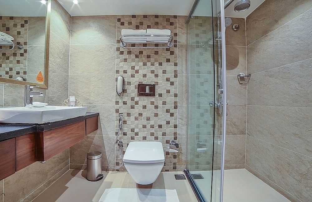 Hotel Sitara Deluxe Room 2