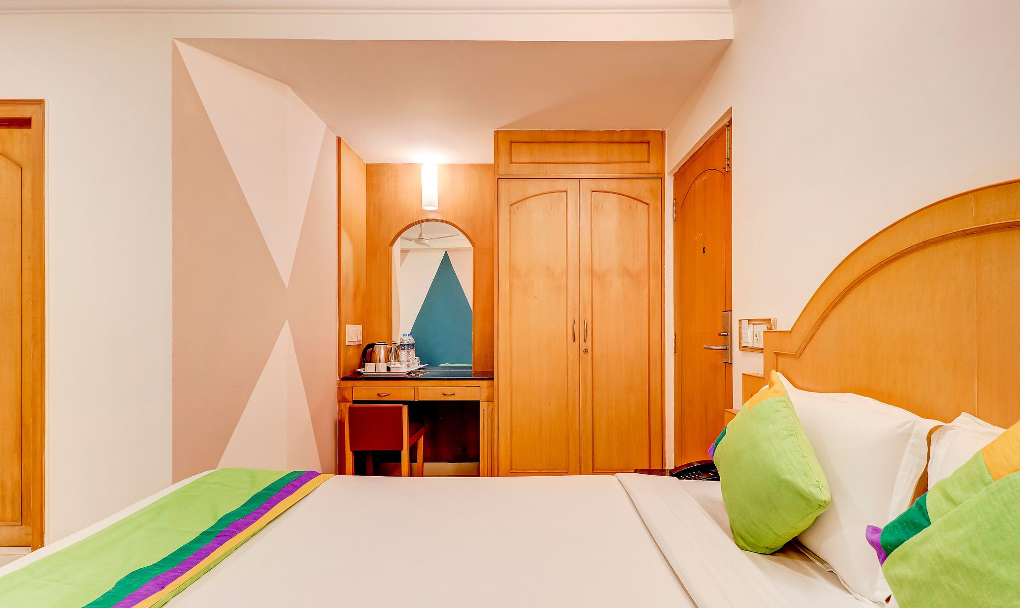Treebo Terminus, Koramangala 5th Block Deluxe Double Room 26