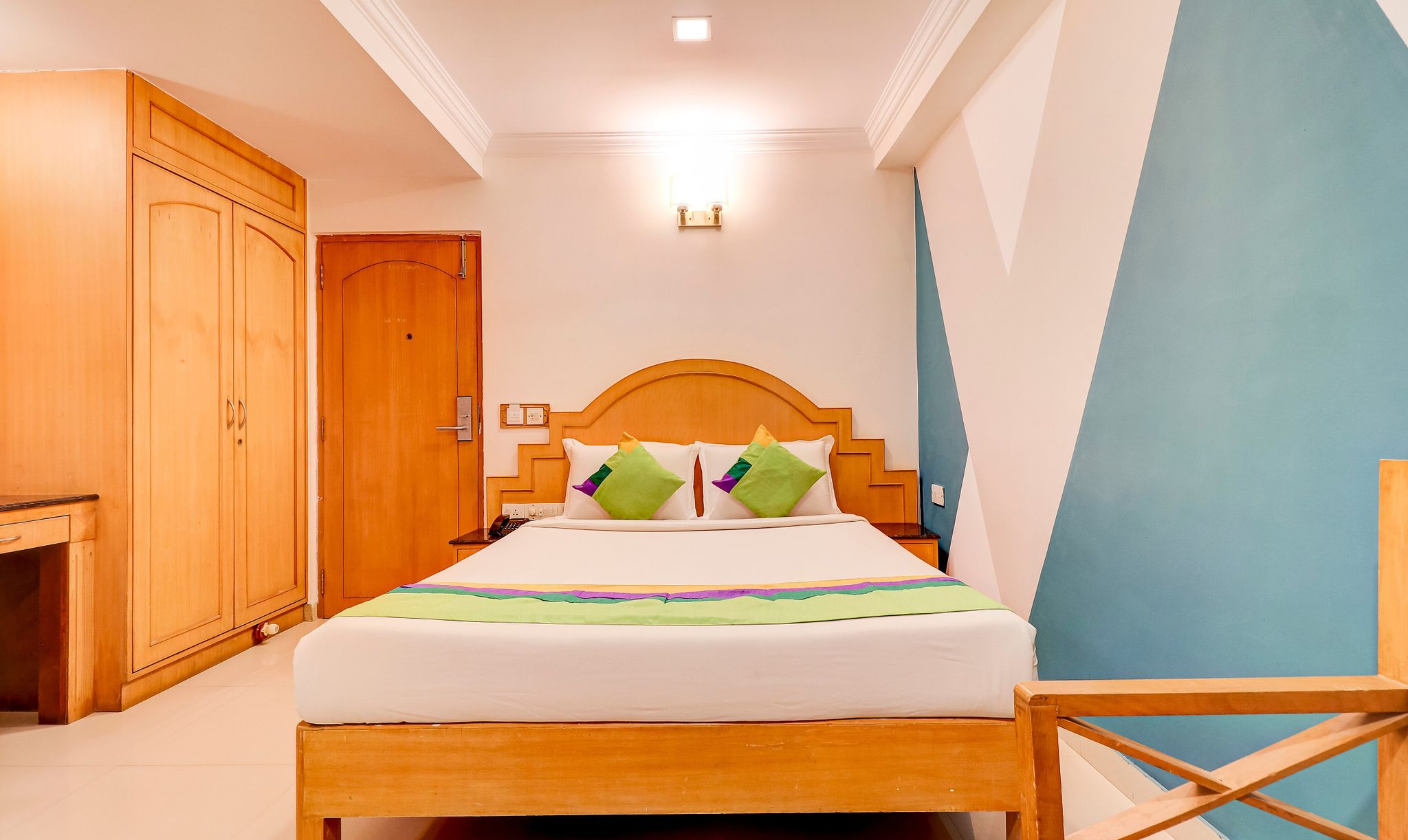 Treebo Terminus, Koramangala 5th Block Deluxe Double Room 8
