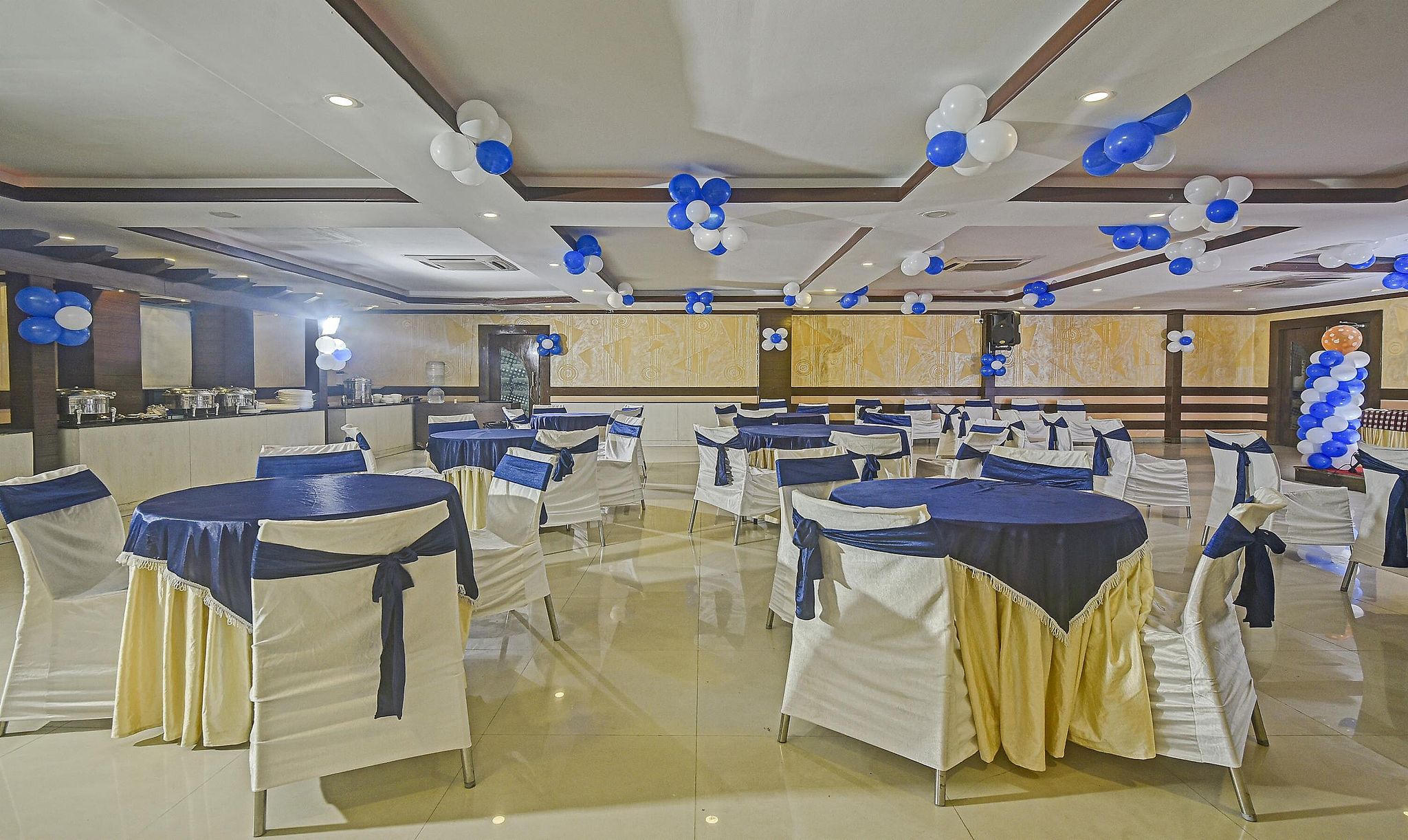 Food & Dining