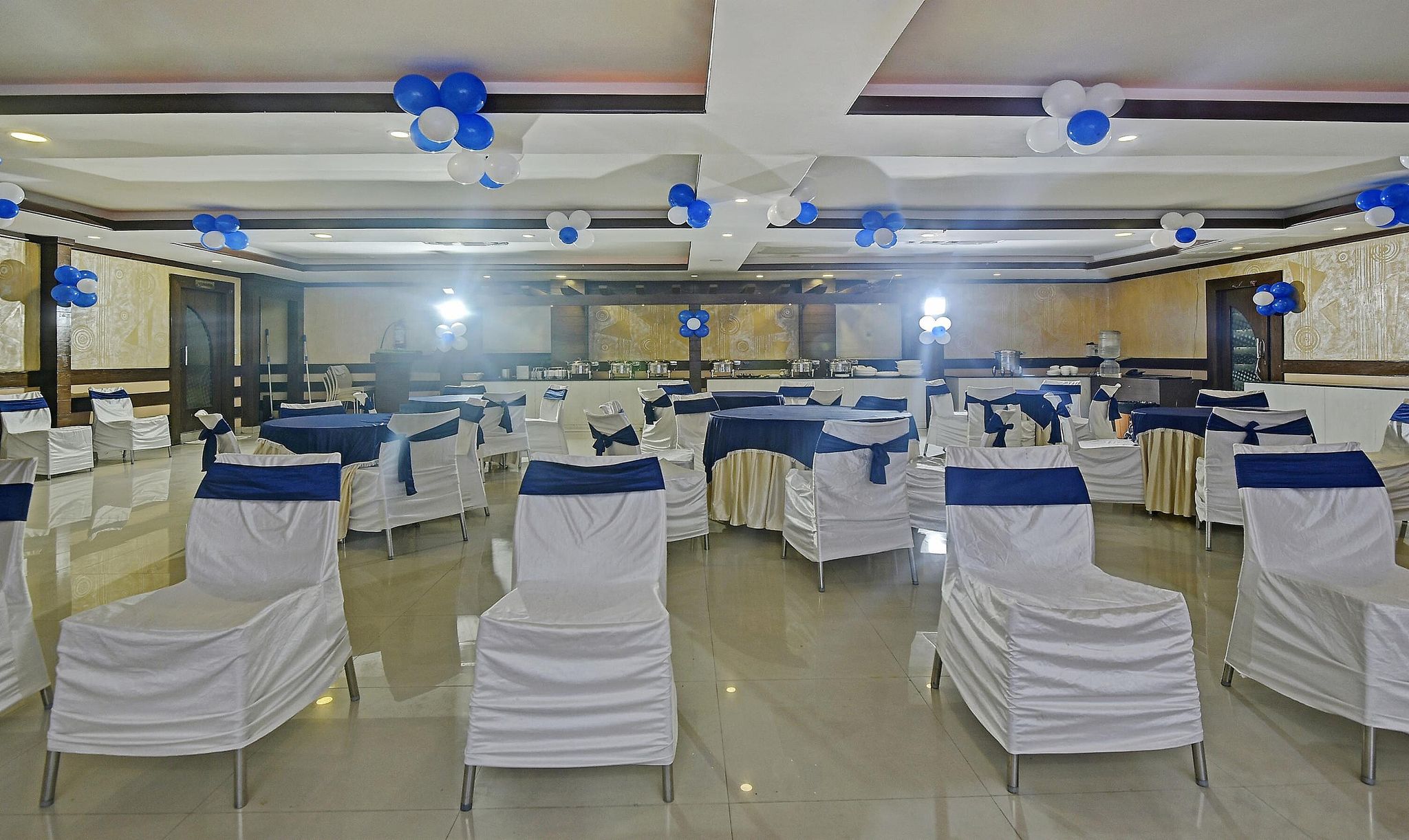 Food & Dining