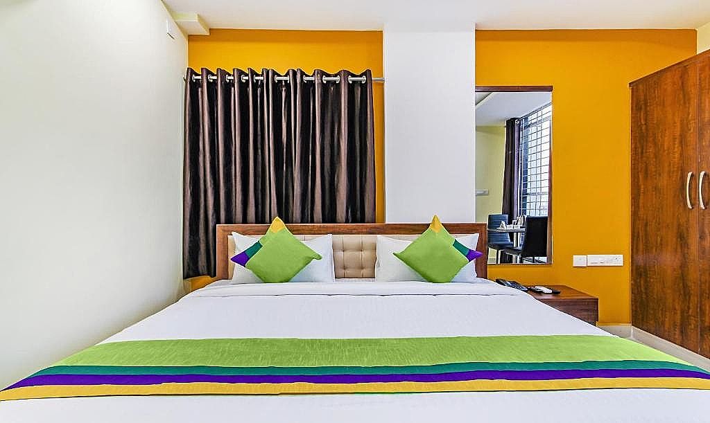 Itsy Hotels D'Comfort Inn Standard Double Room