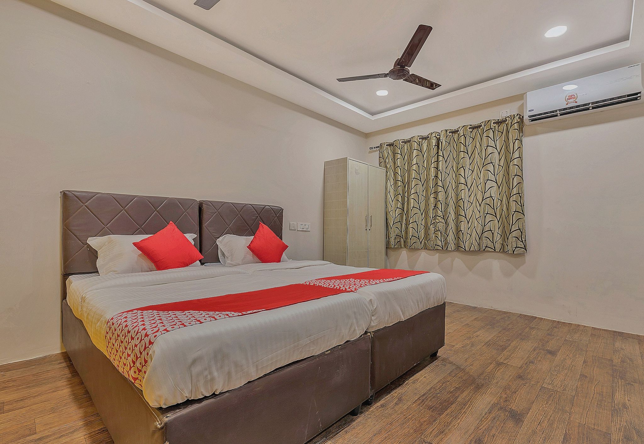 Hotel Ankitha Grand Classic Room