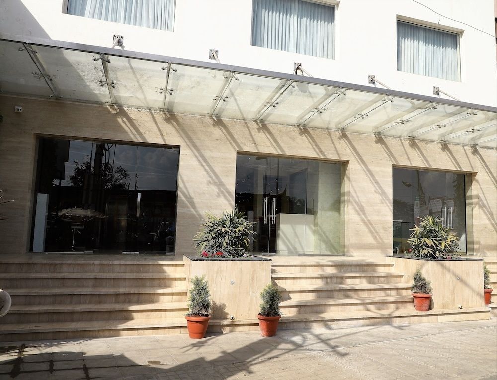 undefined YN Hotels 2