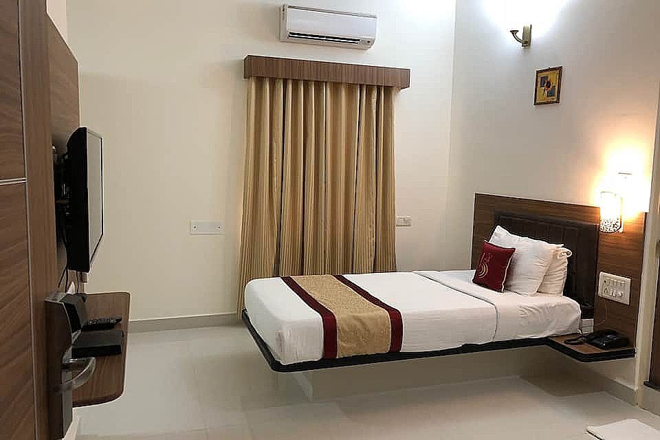 Hotel Grand Bee Studio 4