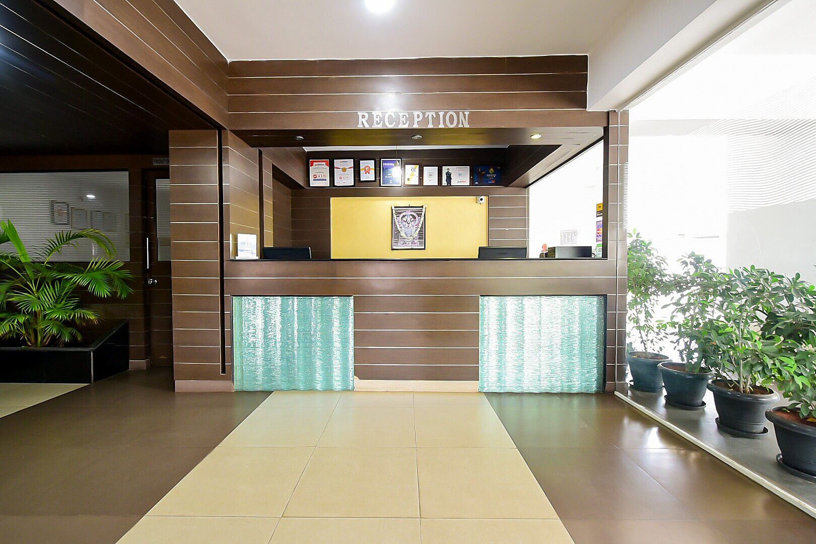 undefined Hotel Grand Bee 2