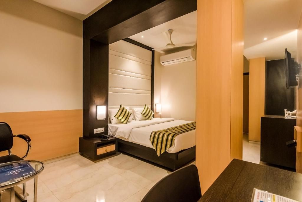 Deluxe with City View