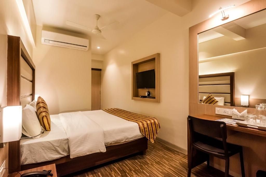 Deluxe with City View