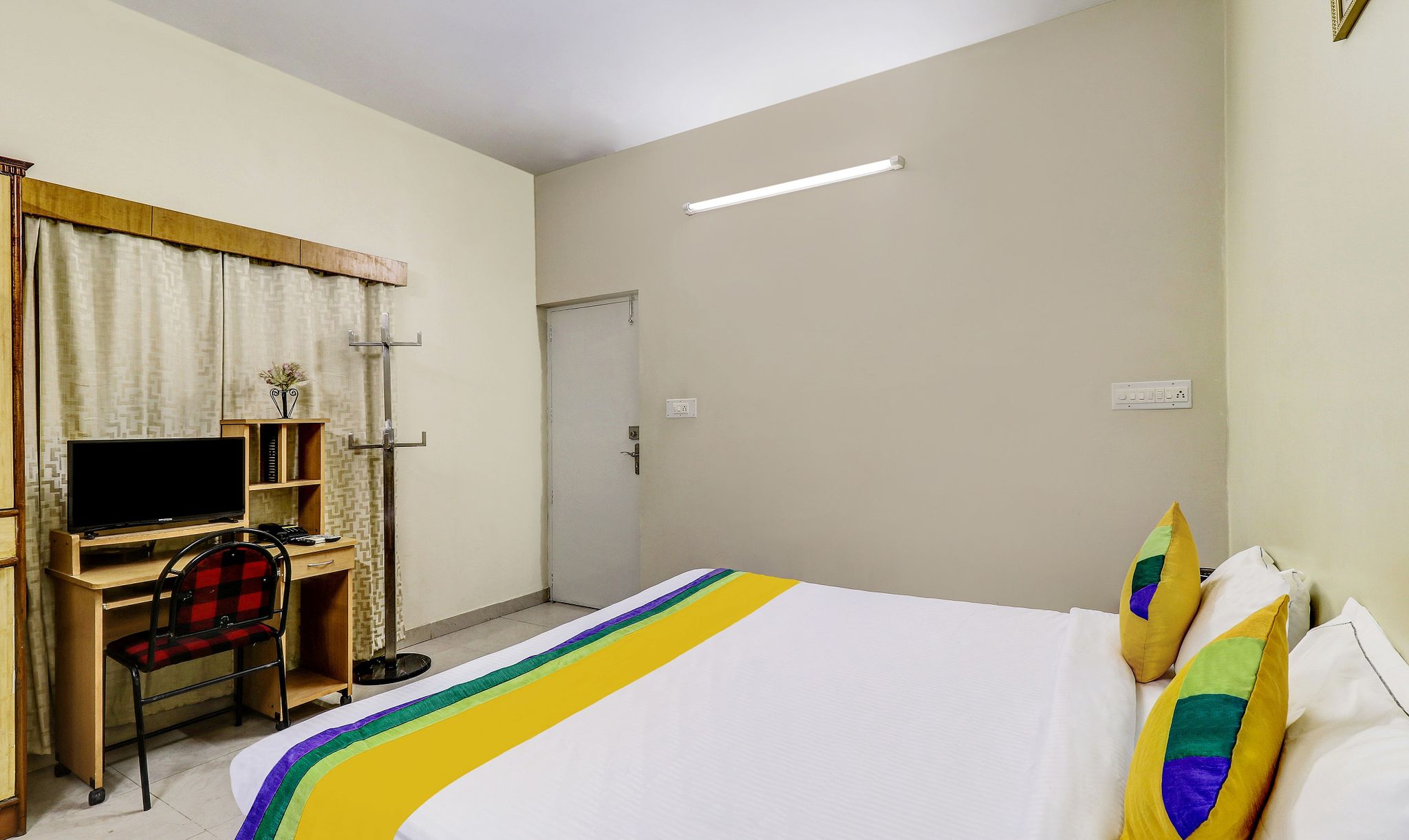 Itsy Hotels Shree Comforts Oak 15