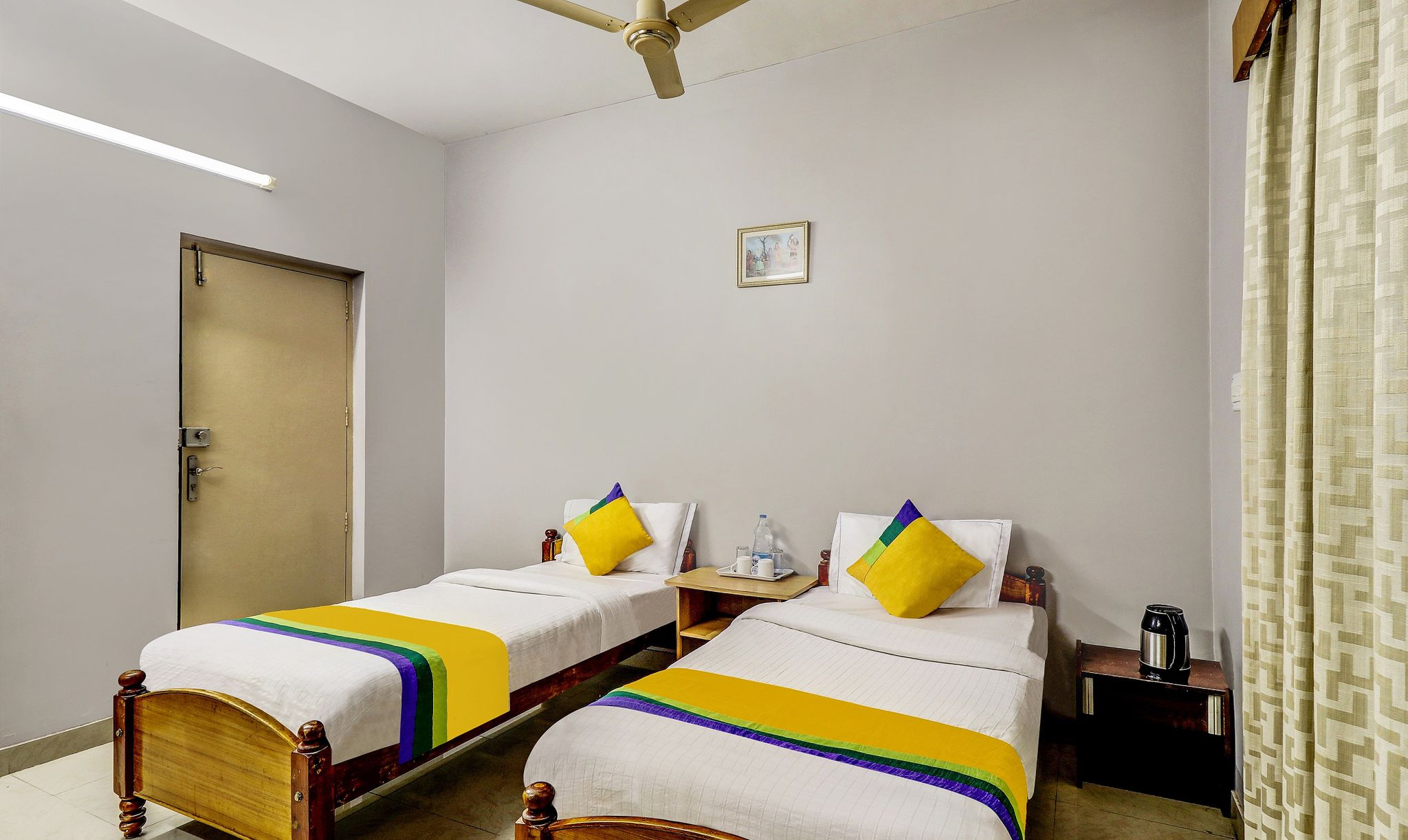 Itsy Hotels Shree Comforts Oak 3