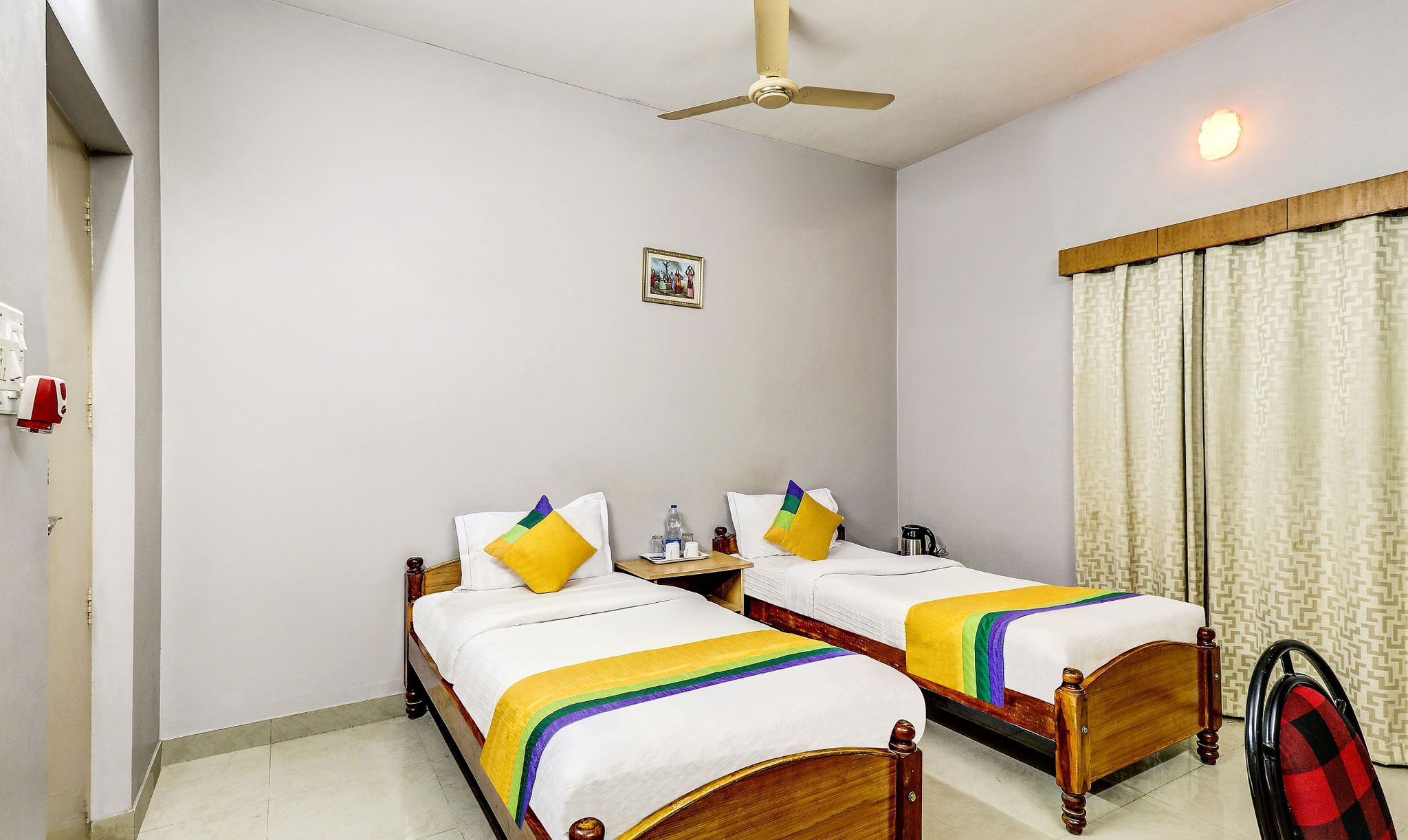 Itsy Hotels Shree Comforts Oak 8