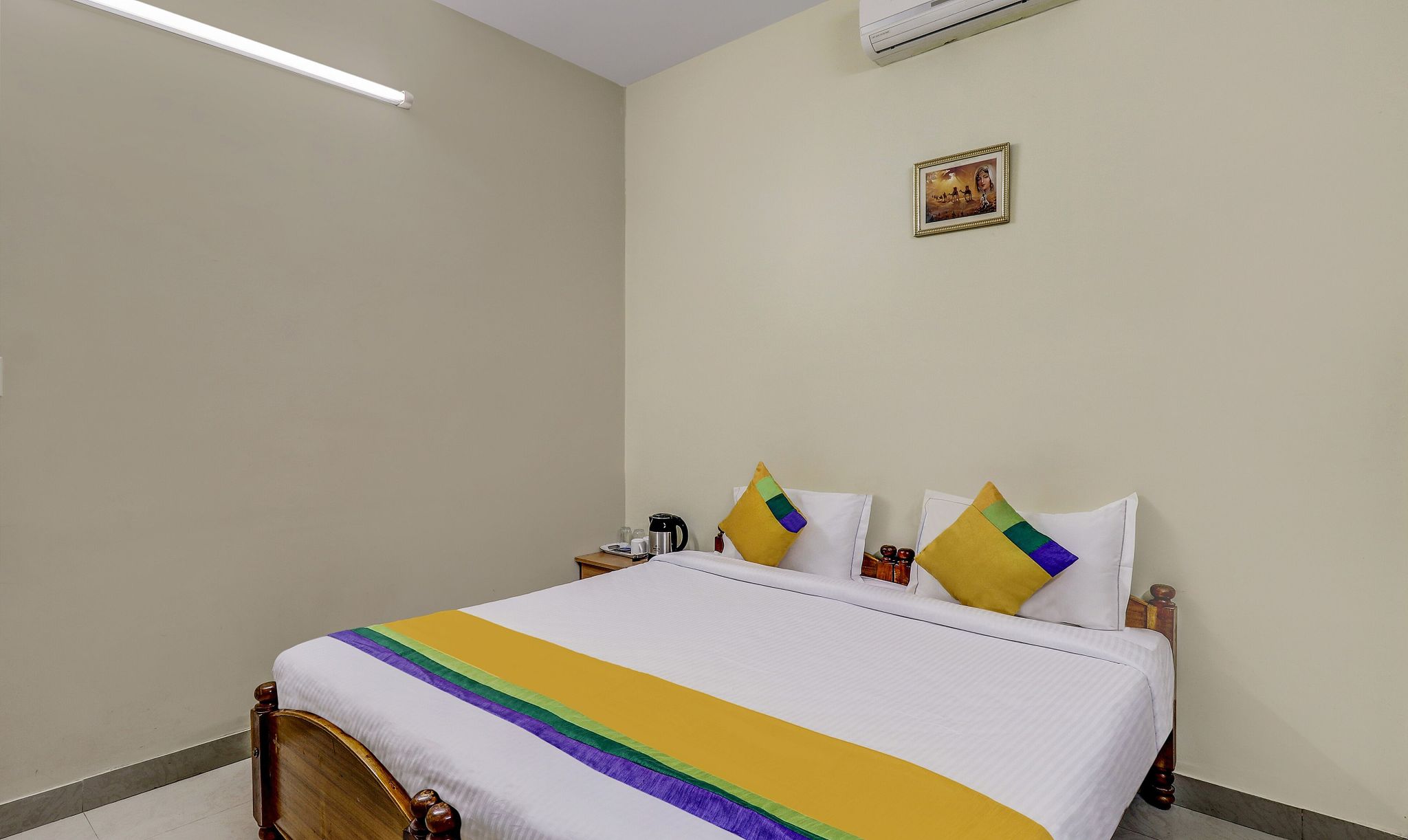 Itsy Hotels Shree Comforts Oak 4