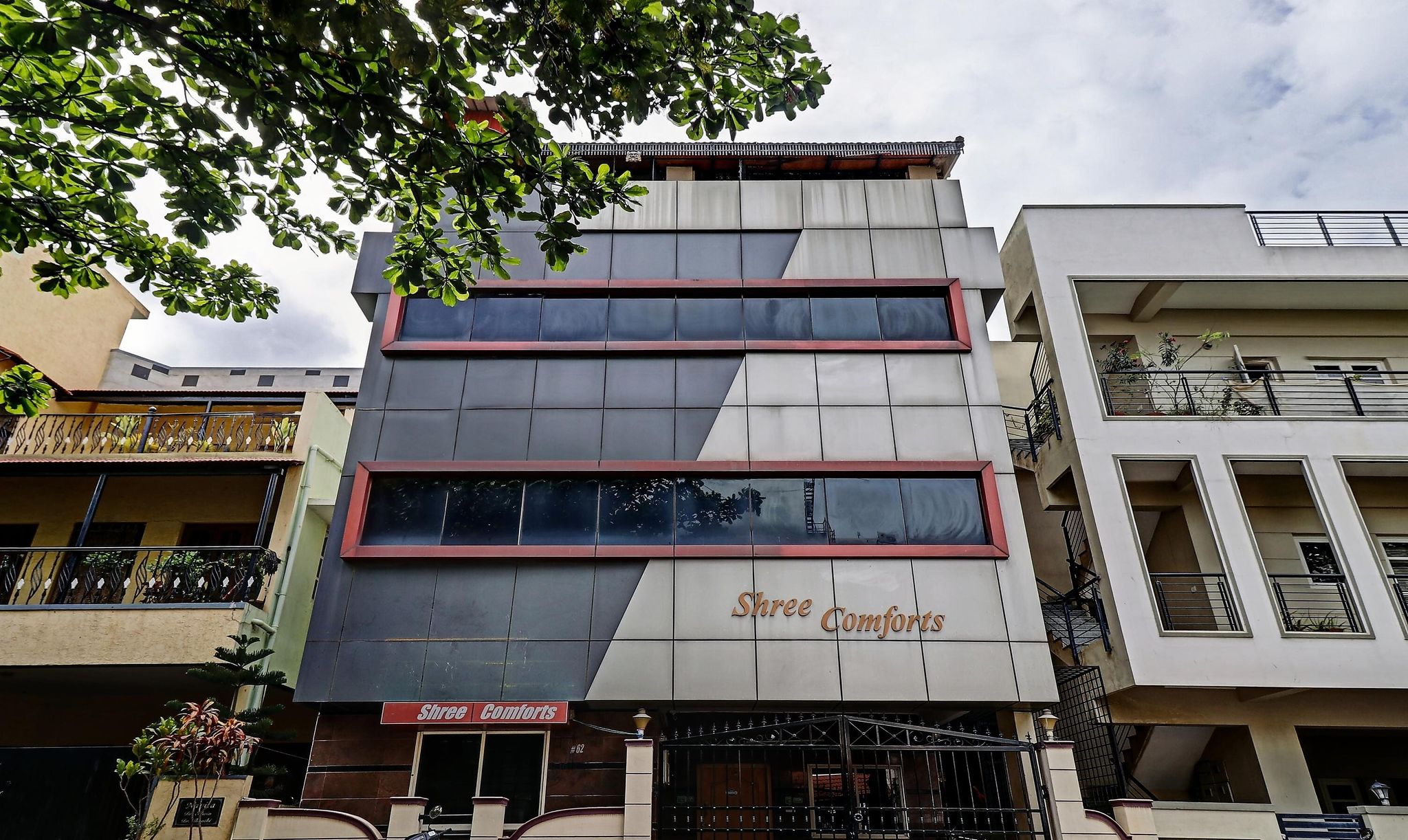 Itsy Hotels Shree Comforts