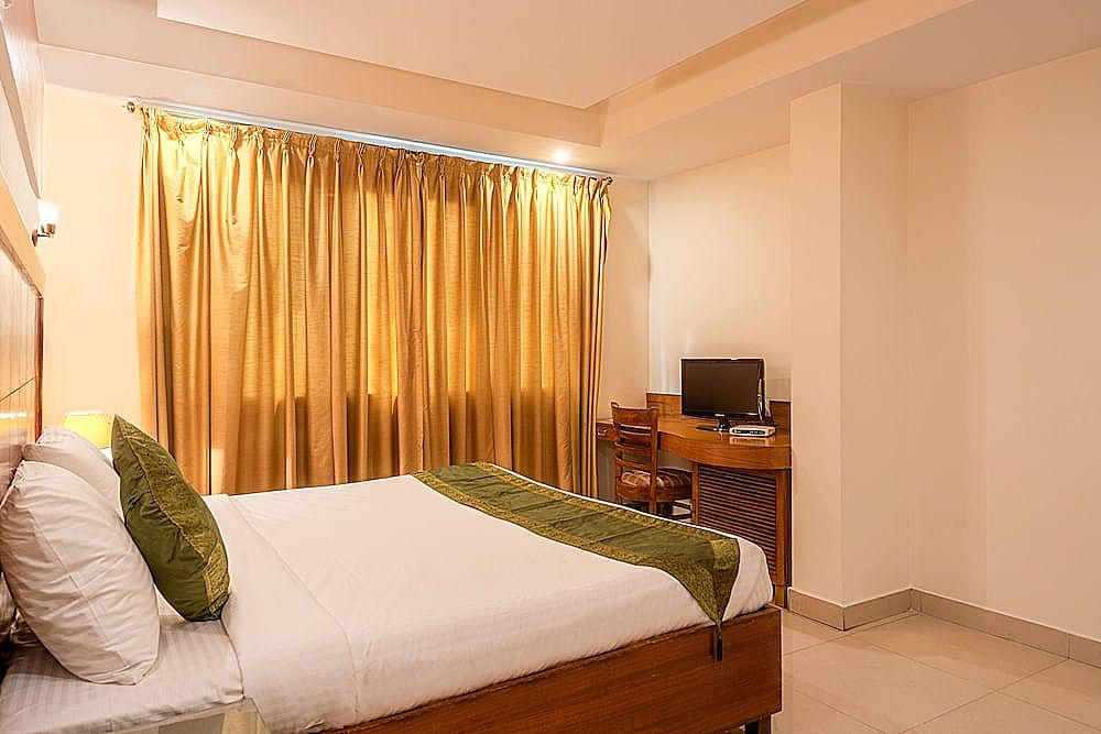 The Grand Plaza Hotel Deluxe Room 3