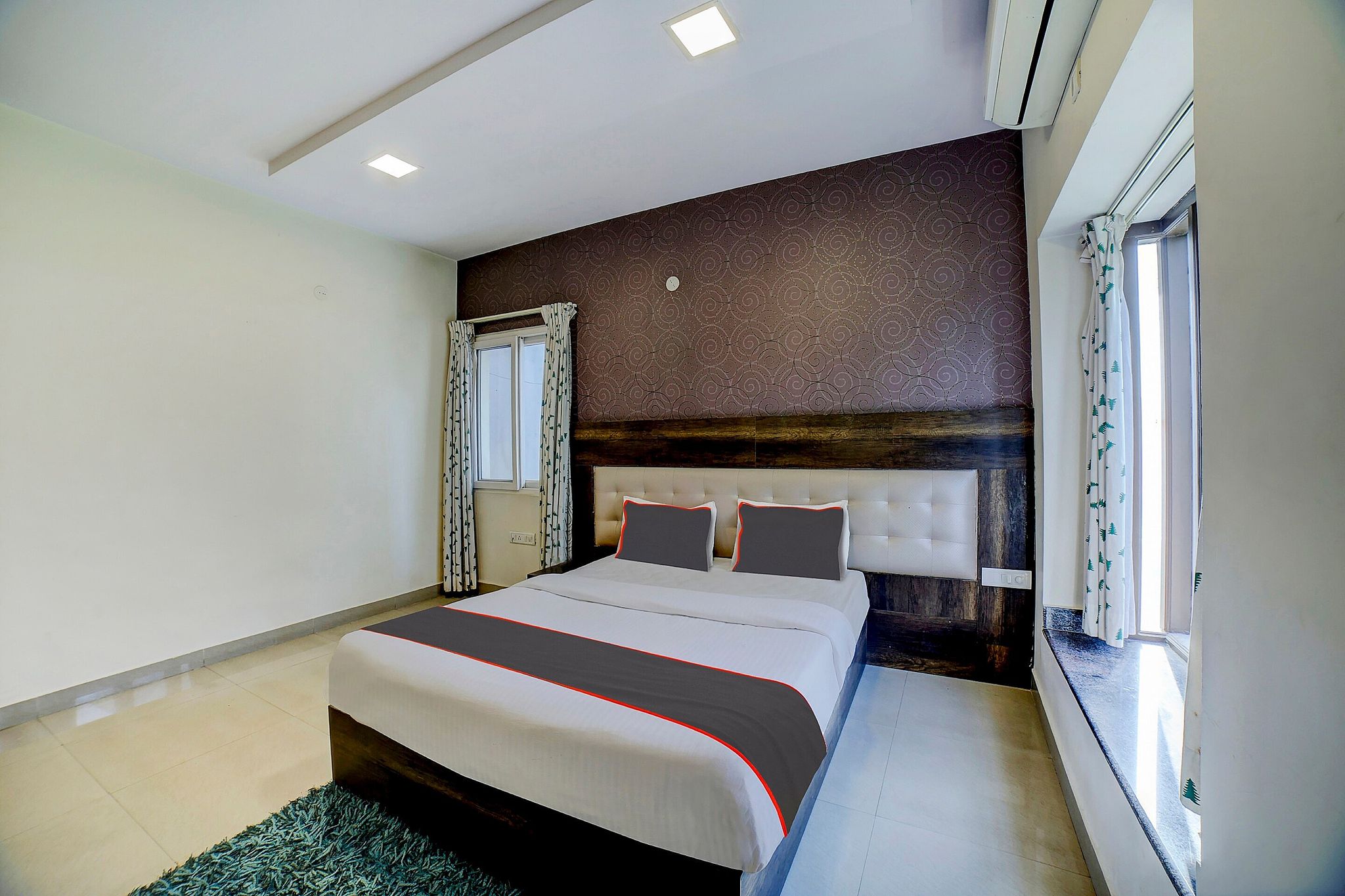 Collection O New Royal Serenity Inn Classic 5