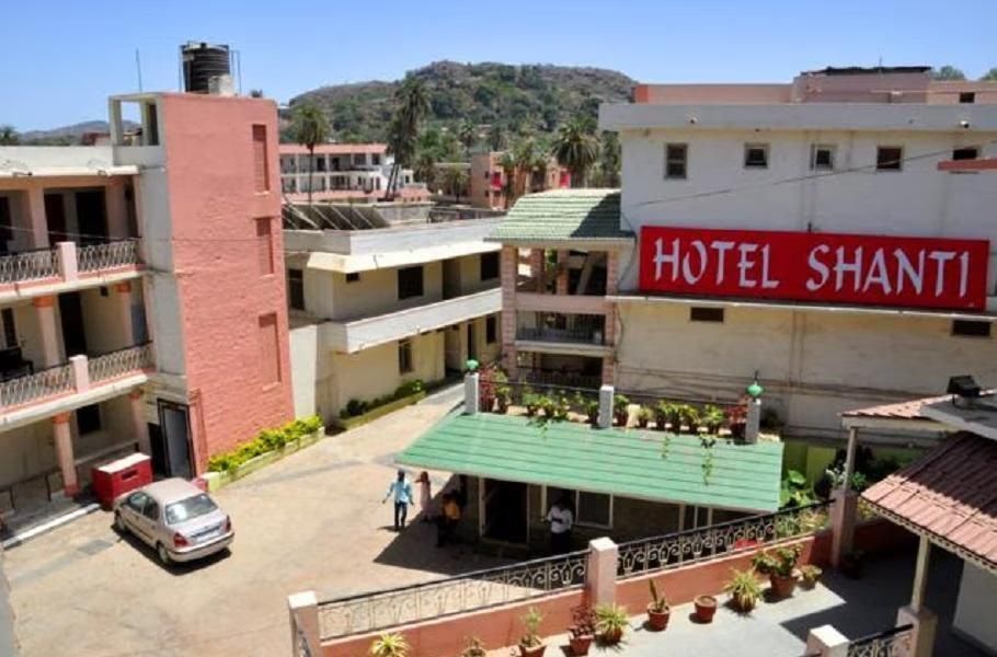 undefined Hotel Shanti 10