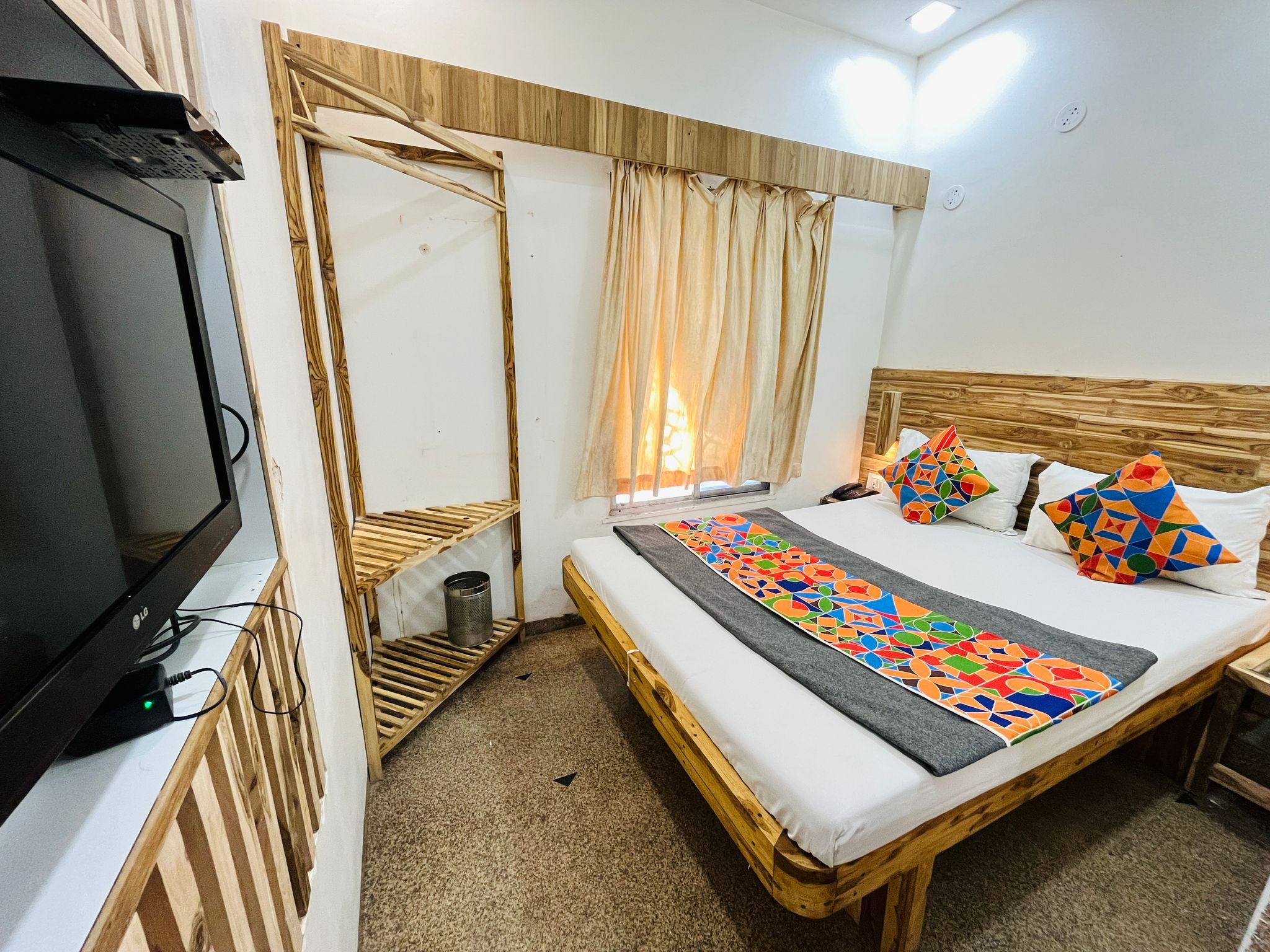 Hotel Regency Standard Room NON AC 4