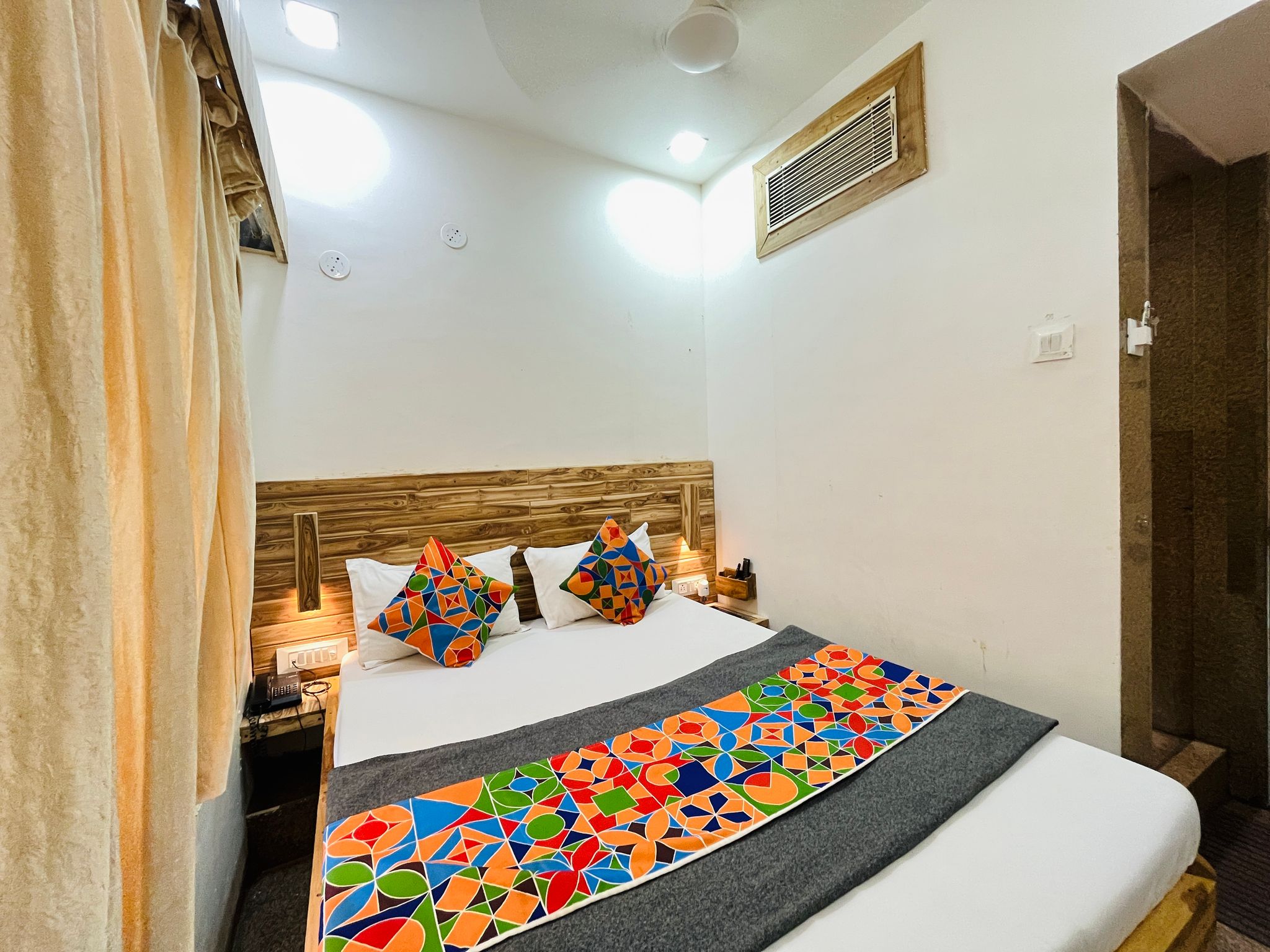 Hotel Regency Standard Room NON AC 3