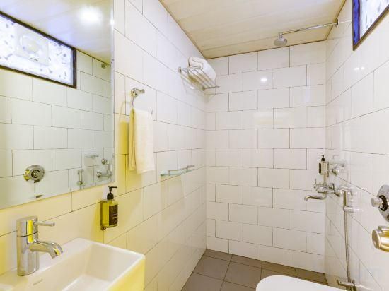 IStayHotels Jubilee Hills Hyderabad Comfort Room 5