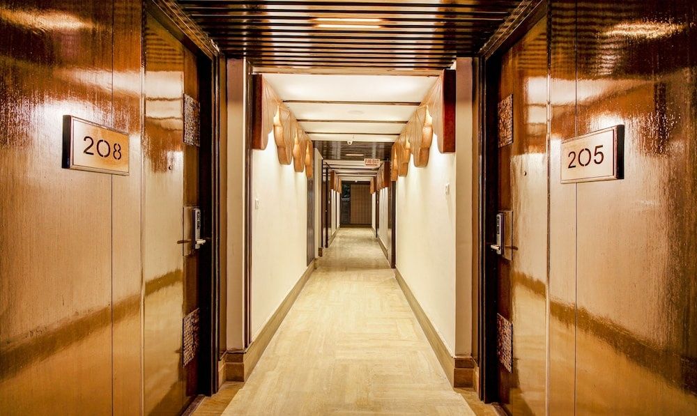 undefined Treebo Tryst F One 2