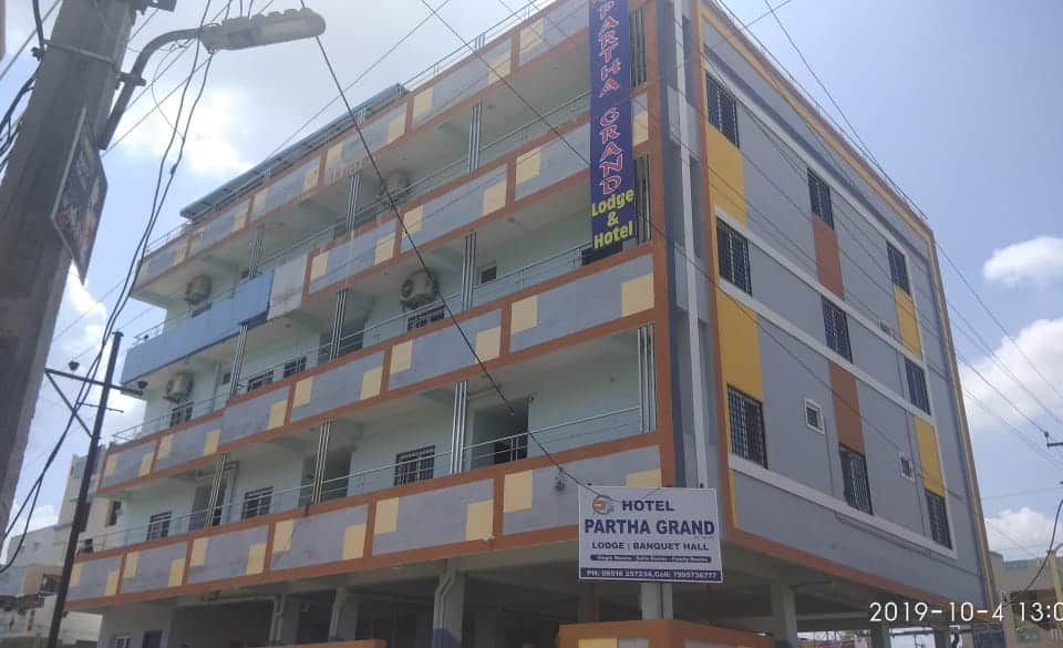 iROOMZ Partha Grand 