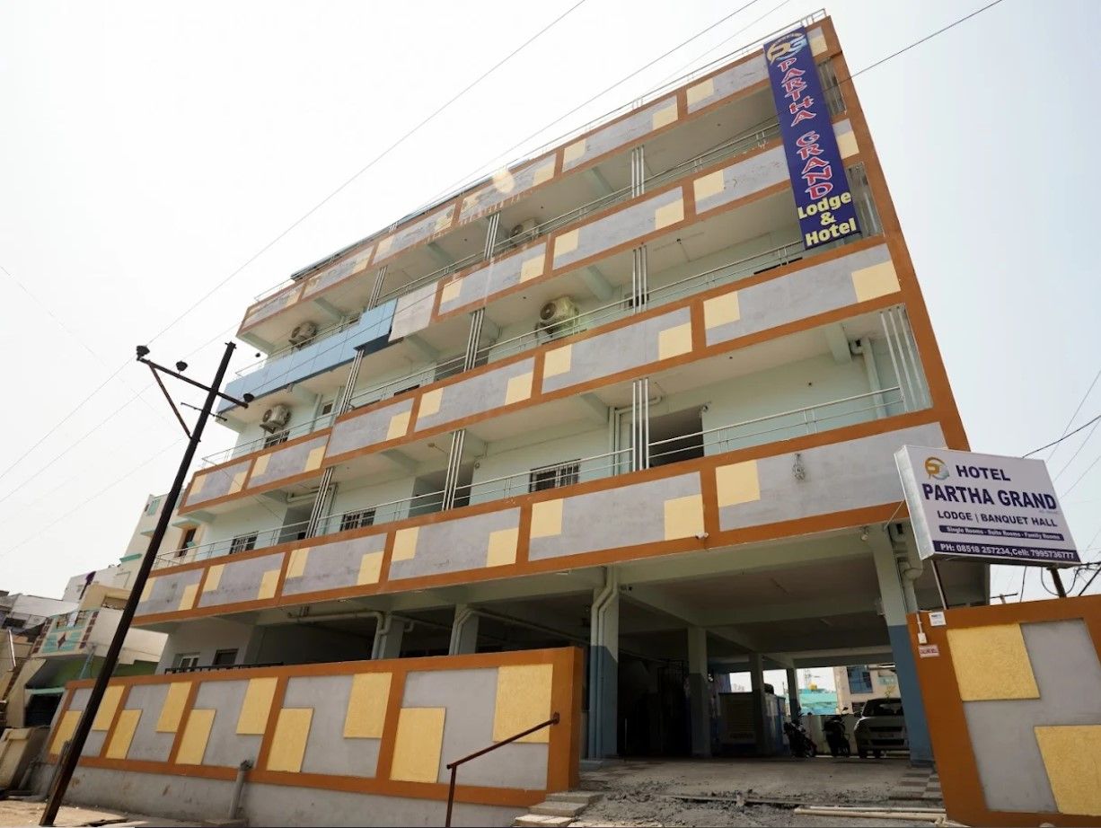 undefined iROOMZ Partha Grand