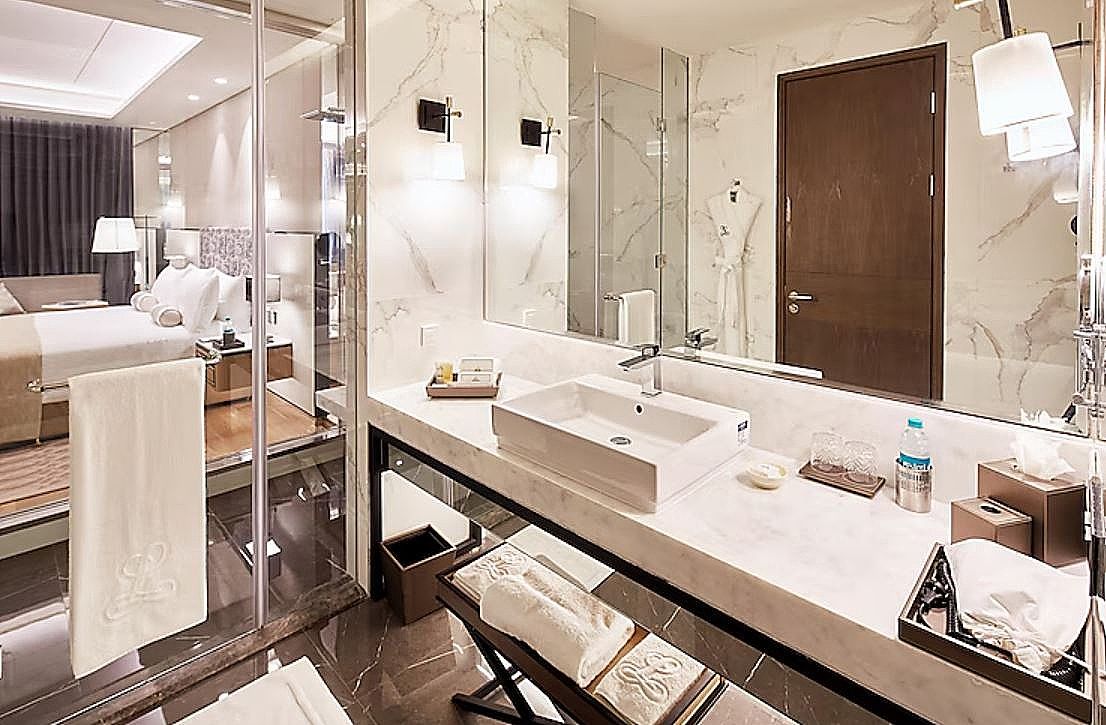 Royal Club Twin Room