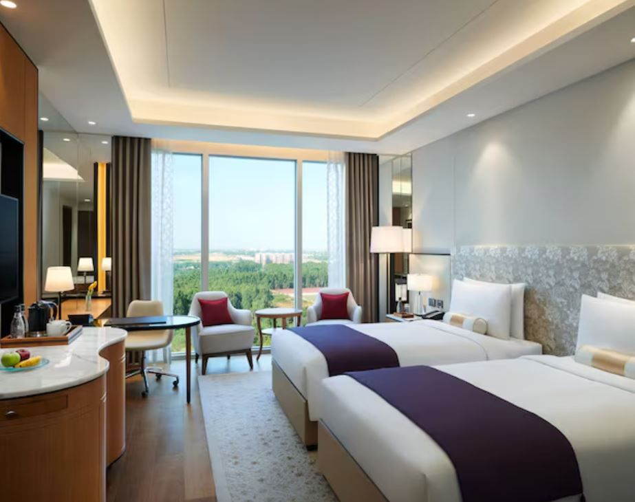 Royal Club Twin Room