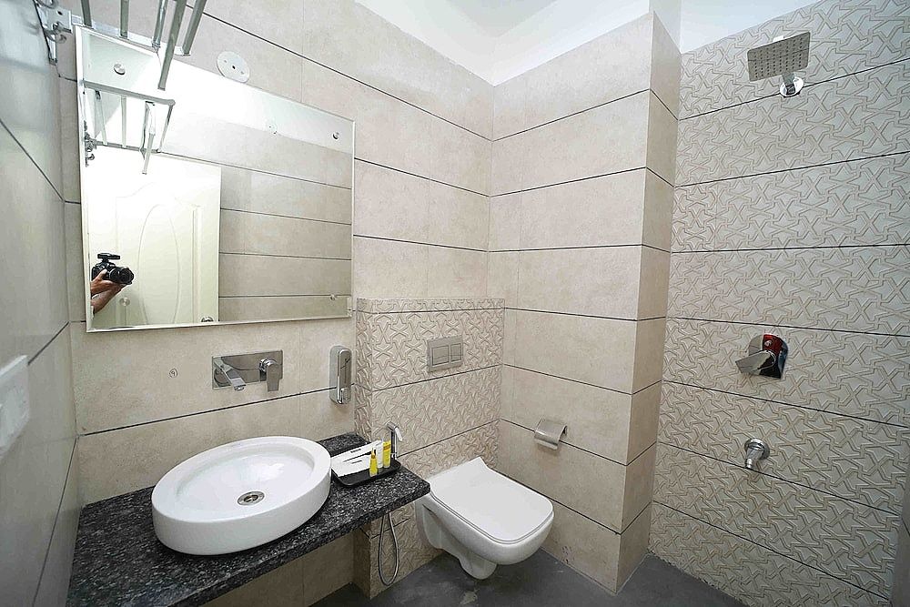 Dewdrop Shankh Superior Room(Complimentary Fruit Basket and Cookie Jar) 22