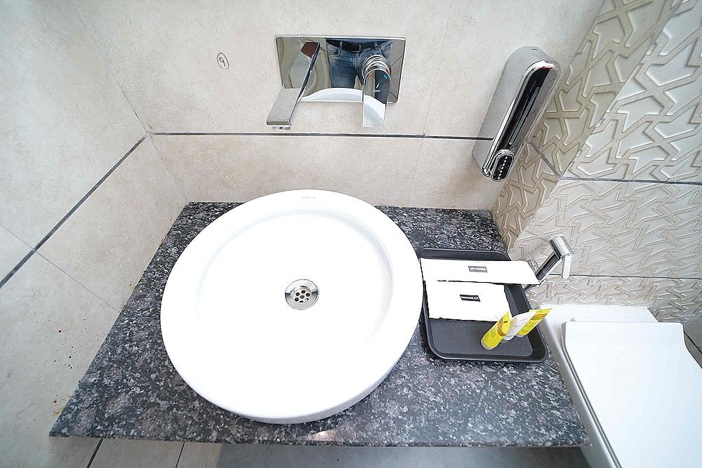 Dewdrop Shankh Superior Room(Complimentary Fruit Basket and Cookie Jar) 27