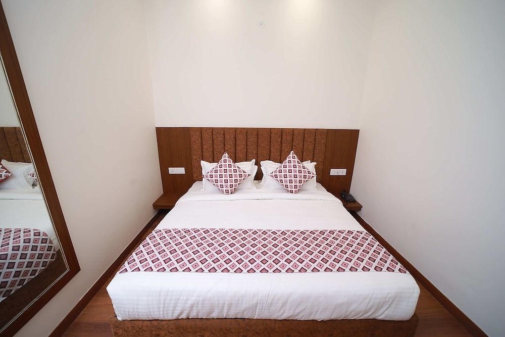 Dewdrop Shankh Superior Room(Complimentary Fruit Basket and Cookie Jar) 3