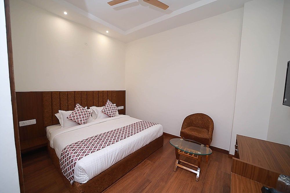 Dewdrop Shankh Superior Room(Complimentary Fruit Basket and Cookie Jar) 7