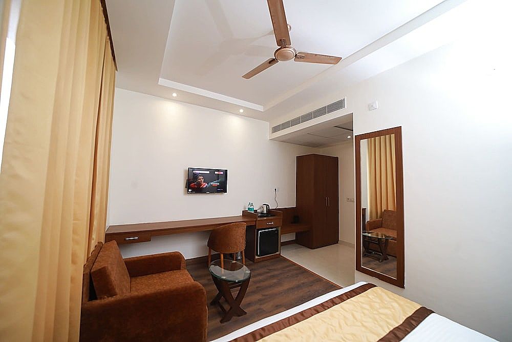 Dewdrop Shankh Superior Room(Complimentary Fruit Basket and Cookie Jar) 32