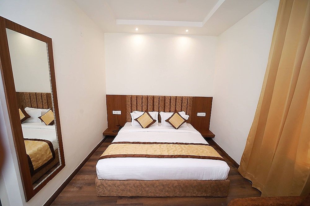 Dewdrop Shankh Superior Room(Complimentary Fruit Basket and Cookie Jar) 10