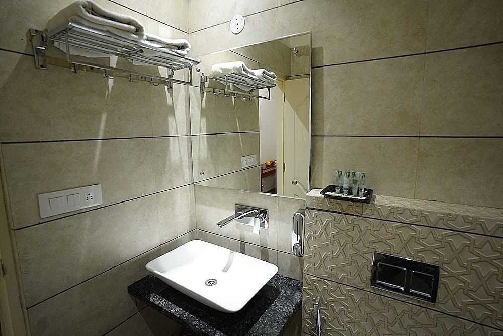 Dewdrop Shankh Superior Room(Complimentary Fruit Basket and Cookie Jar) 25