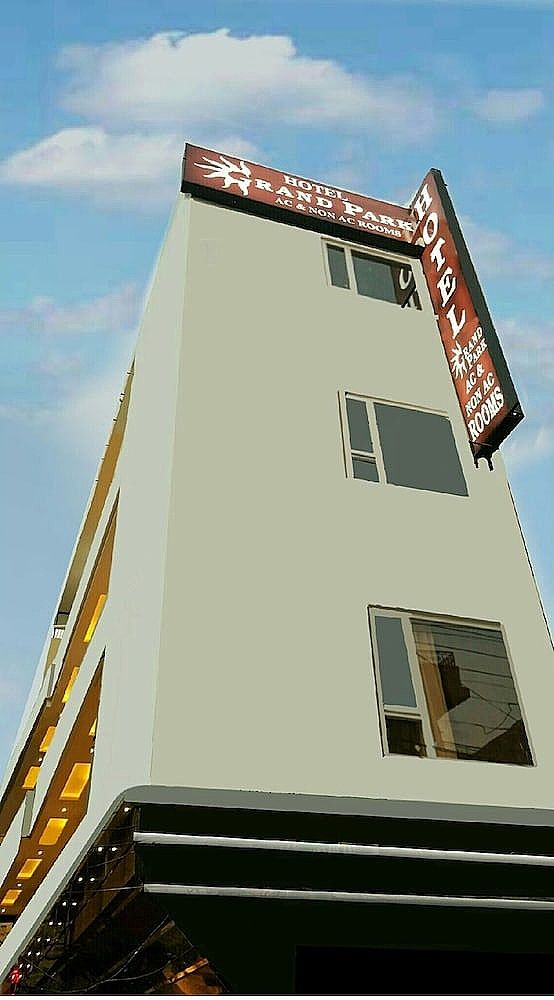 undefined Hotel Grand Park 4