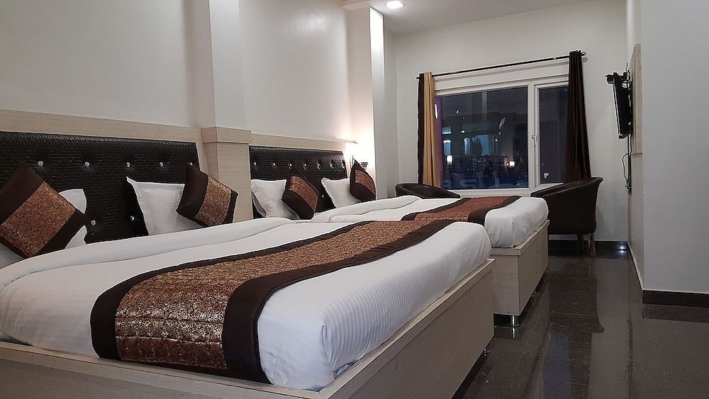 undefined Hotel Grand Park 9