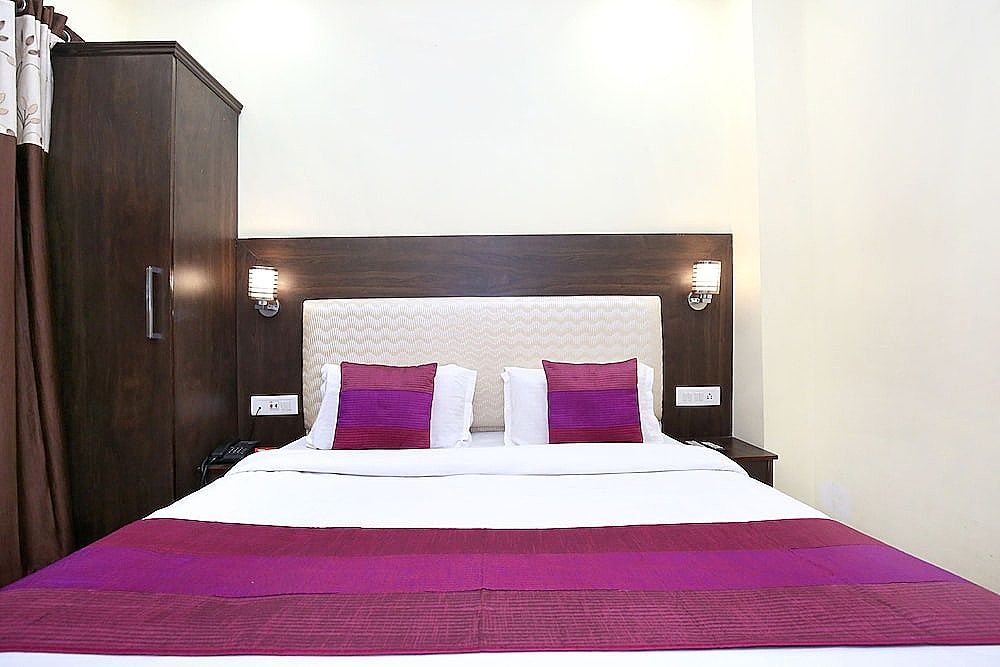 Hotel Grand Park Deluxe Room, Non Smoking 3