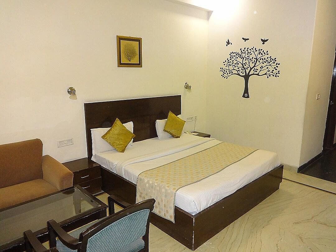 Hotel 42 Deluxe Room