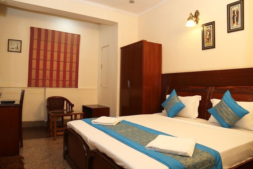 Excel Inn Premium Room 2