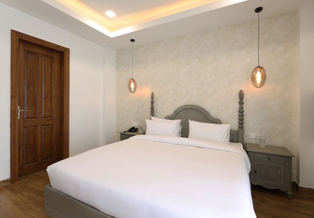 Hydewest India Rose Studio with Kitchenette (Women Only) 2