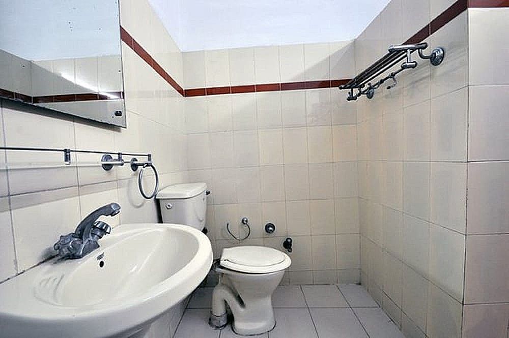 Hotel Raj Darbar Deluxe Room 7