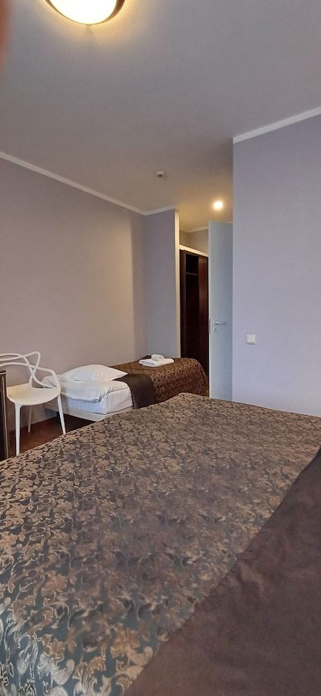 undefined Primo Hotel 7